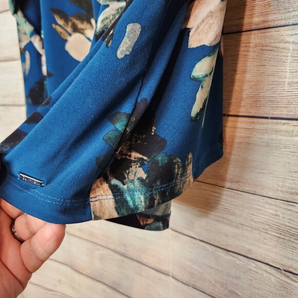Calvin Klein Long Sleeve Tunic Blouse Blue Floral One Button Back Womens Size 2X - Picture 6 of 16